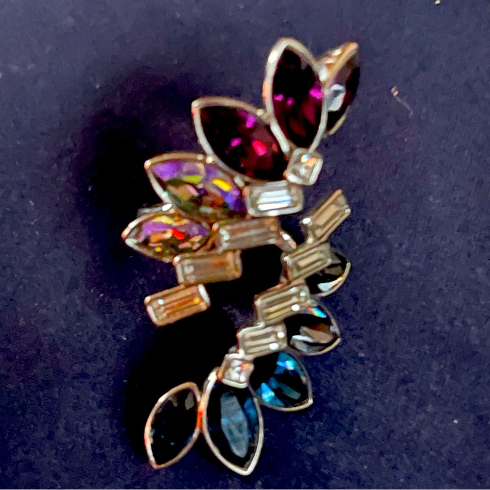 Beautiful Swarovski Ring